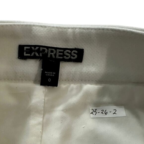 Express White Mini Skirt Women's Size 0 | 23-26-2 - Picture 3 of 6